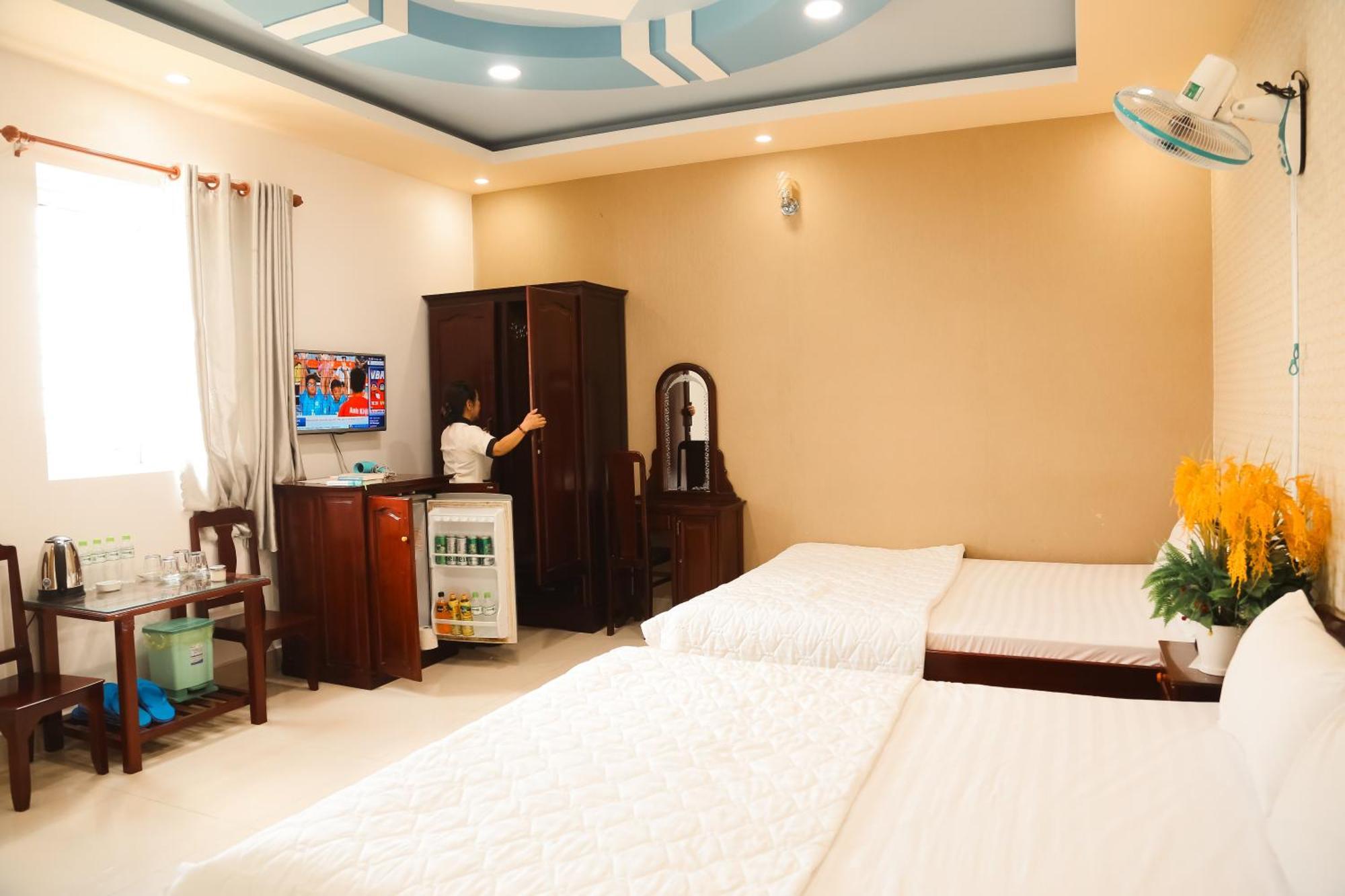 Mk Two Hotel Ми Тхо Екстериор снимка