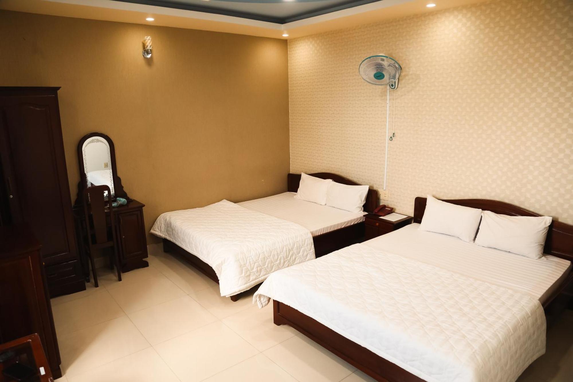 Mk Two Hotel Ми Тхо Екстериор снимка