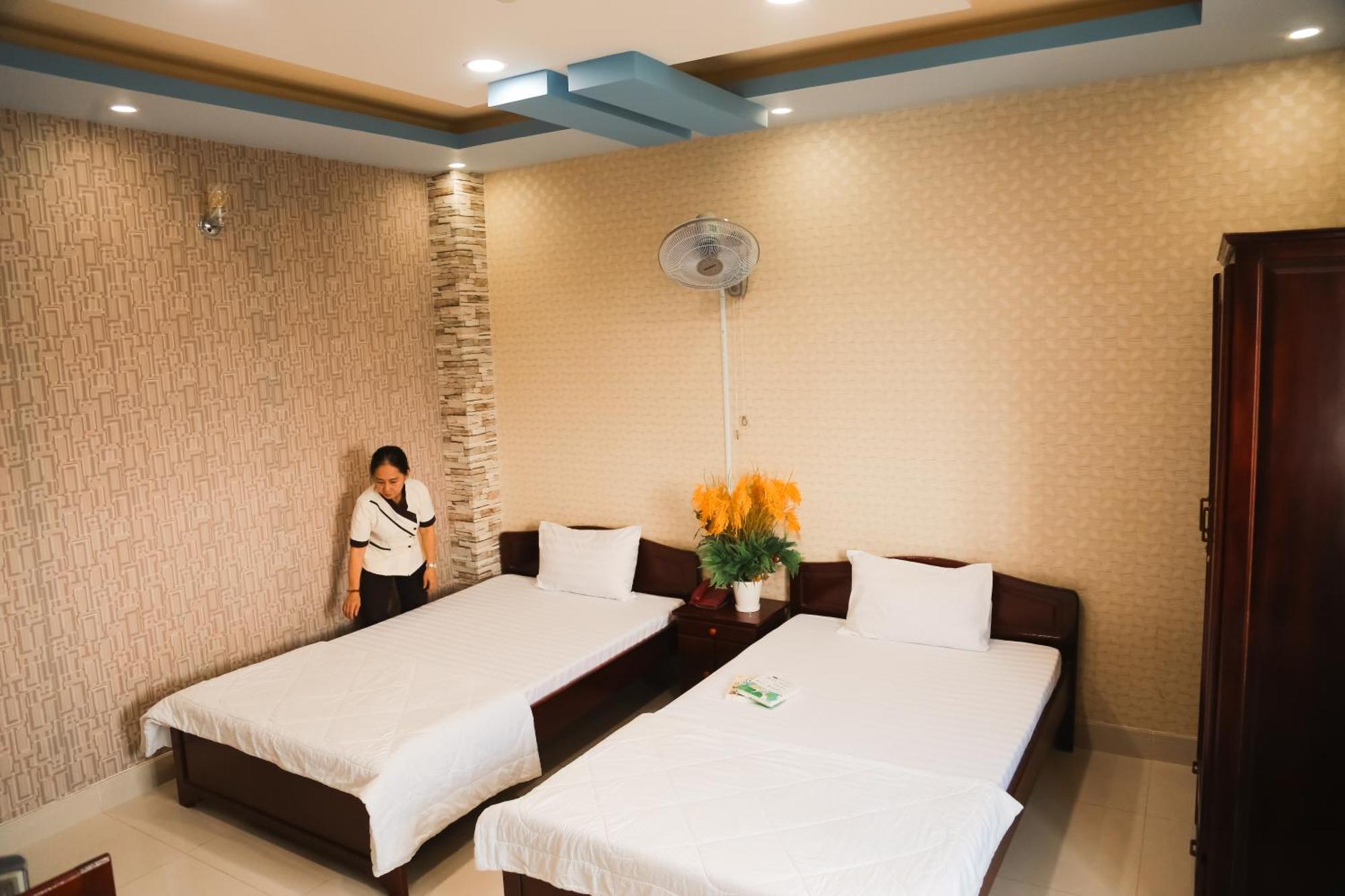 Mk Two Hotel Ми Тхо Екстериор снимка