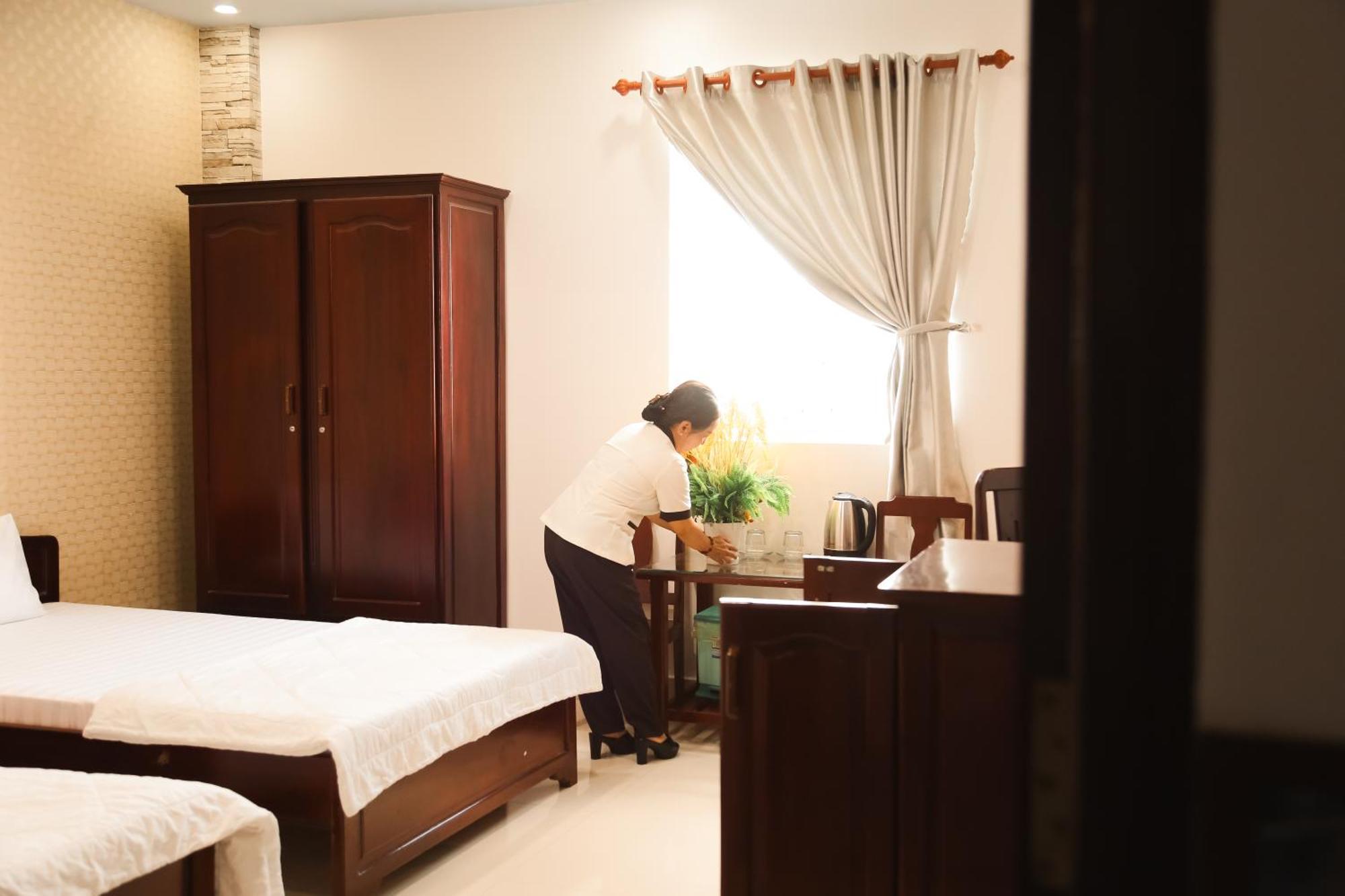 Mk Two Hotel Ми Тхо Екстериор снимка